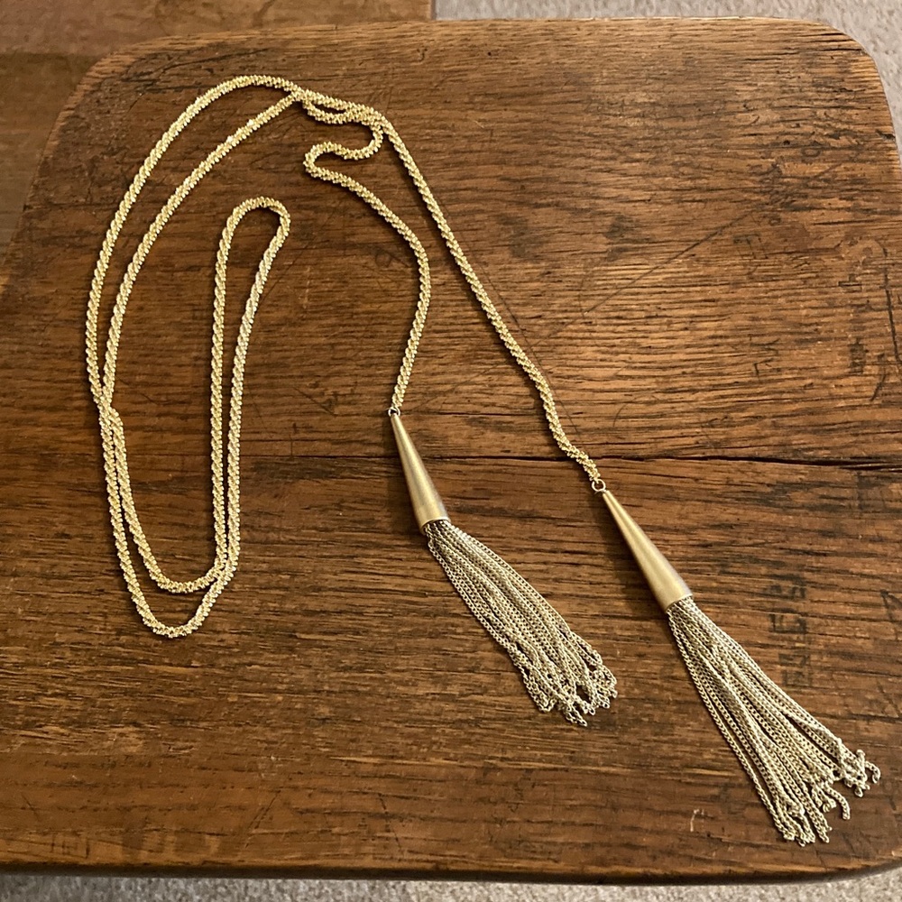 Kendra Scott Phara Lariat Tassel Necklace 14K Gold Plated Like New!